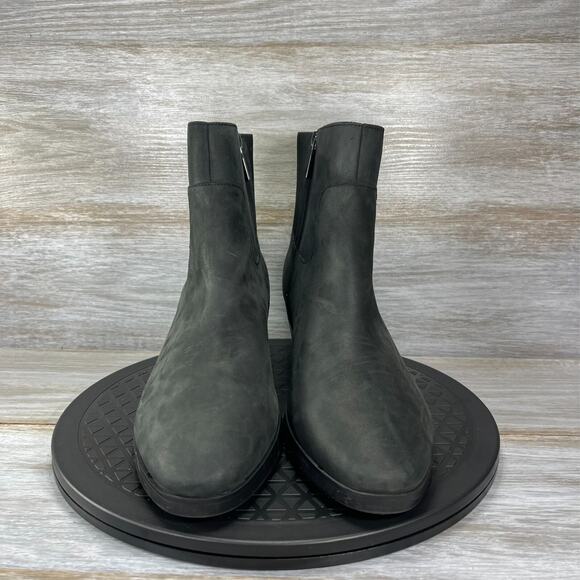 Vionic Women's Shantelle Black Leather Waterproof Zip Up Ankle Boots Size 9.5 - Picture 2 of 11